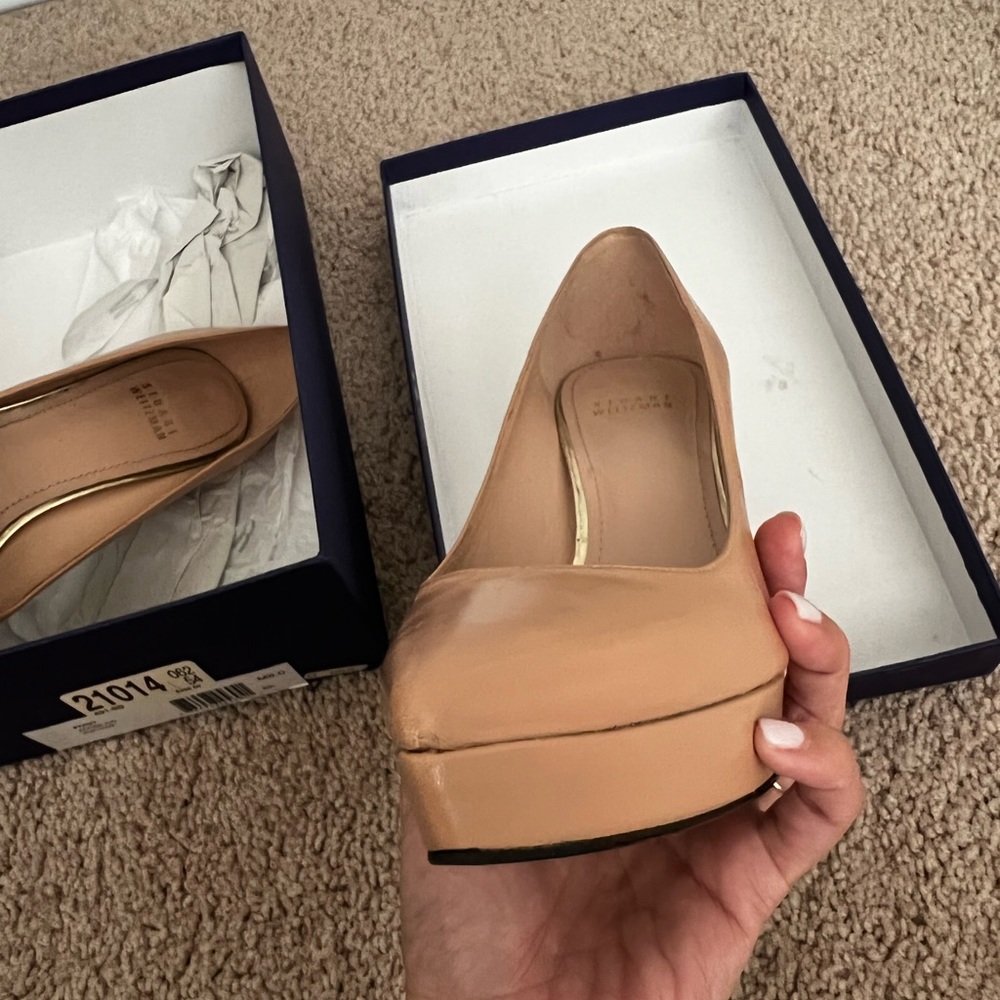 Stuart Weitzman Point heel - Picture 2 of 8